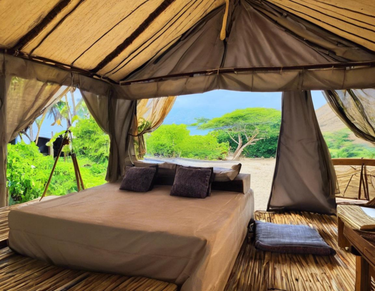 Keunikan Glamping di Taman Nasional Komodo